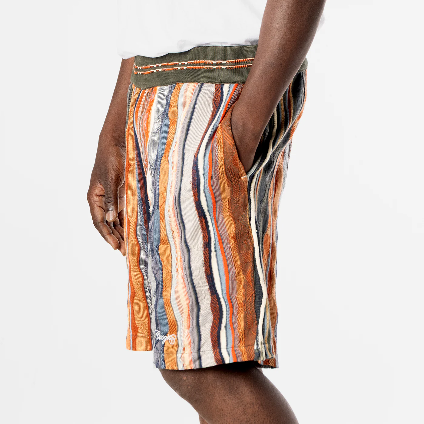 New - COOGI Light Weight Sweater Knit shorts in Natural - Image 3